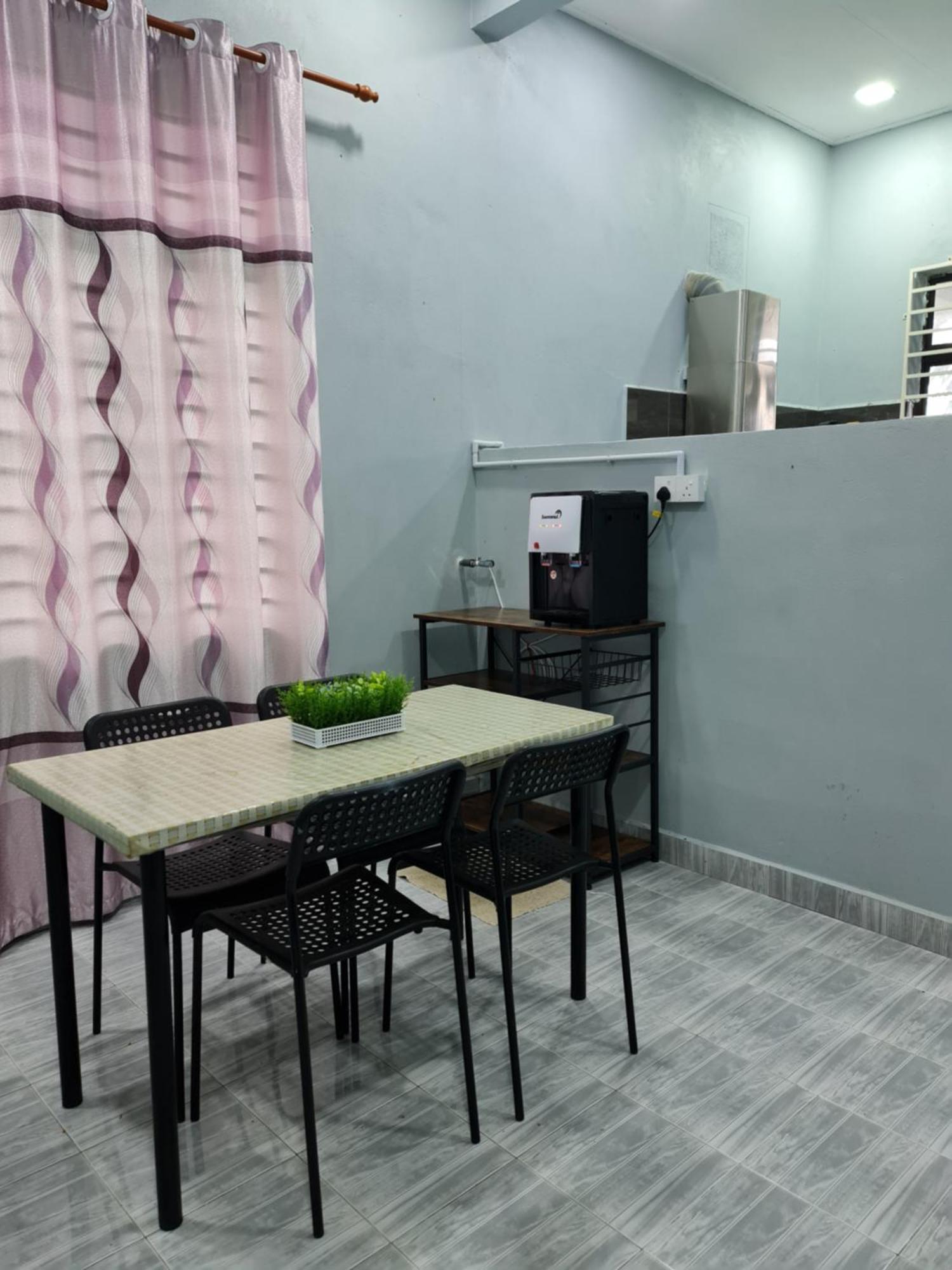 Teratak Che Esah Free Wifi Netflix Holiday home *